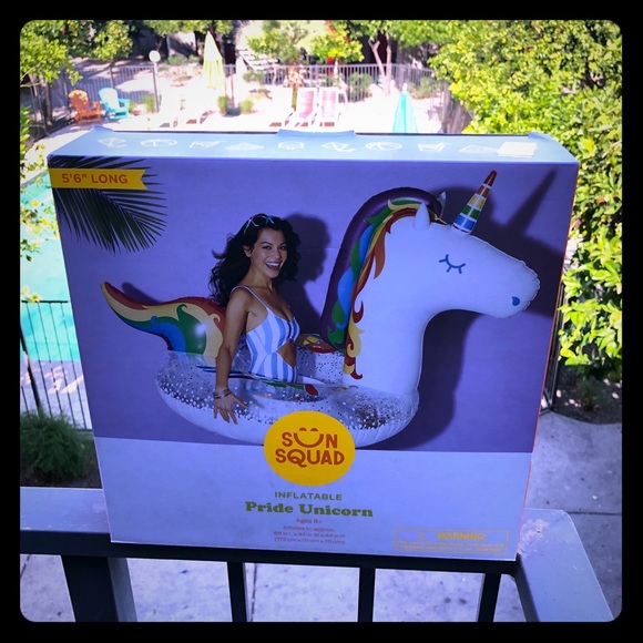 sun squad unicorn float